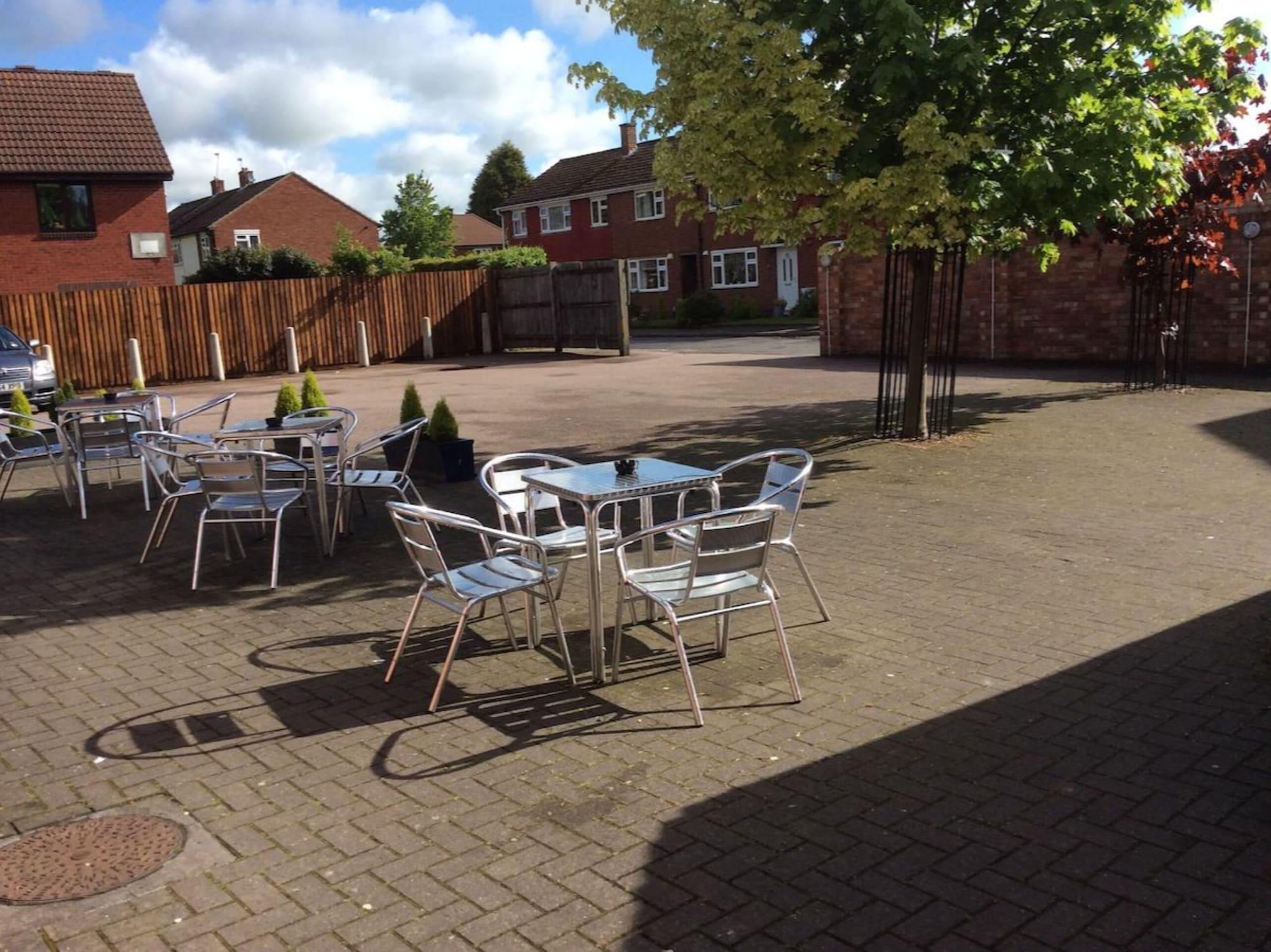 Oyo Tamworth Arms Boutique Pub & Hotel Buitenkant foto